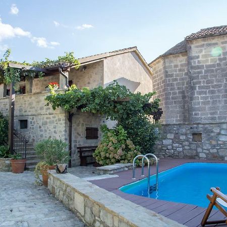Gračišće Holiday Homes Poli Svetega Antona מראה חיצוני תמונה